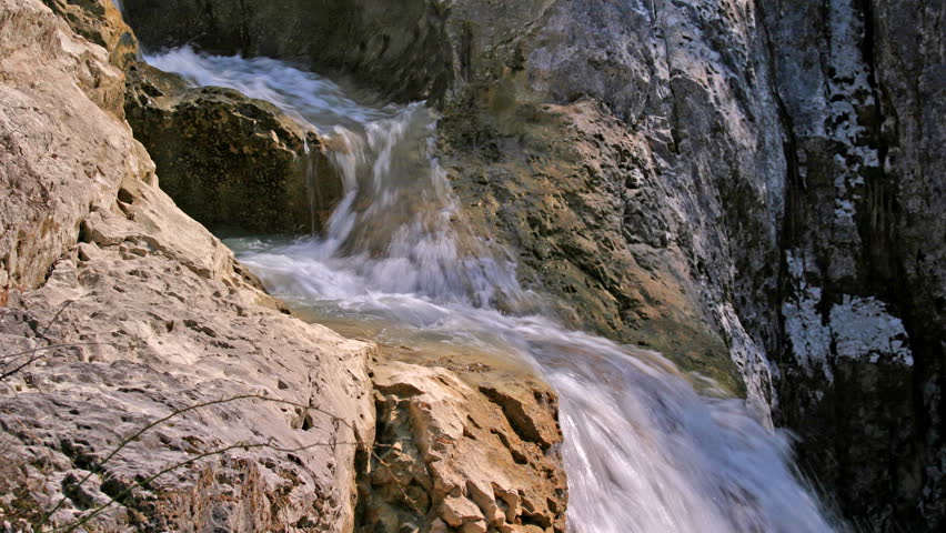 River falling over the rocks in Zarecki krov