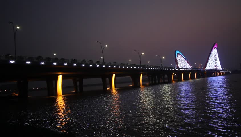 China Hangzhou bridge at night
