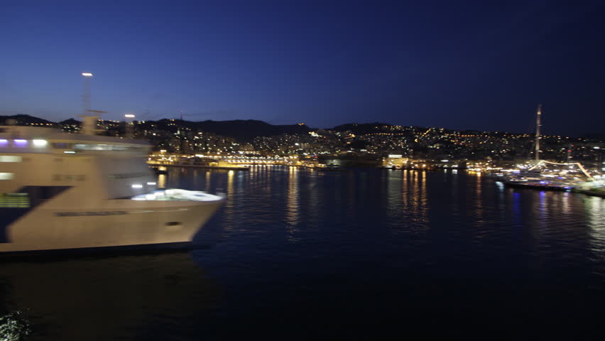  cruise ships night view
