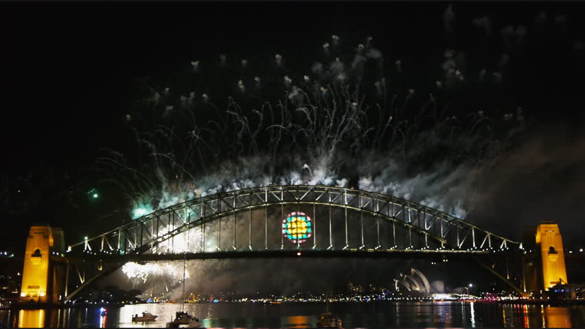 New Years Eve fireworks on Sydney Harbor Bridge-6