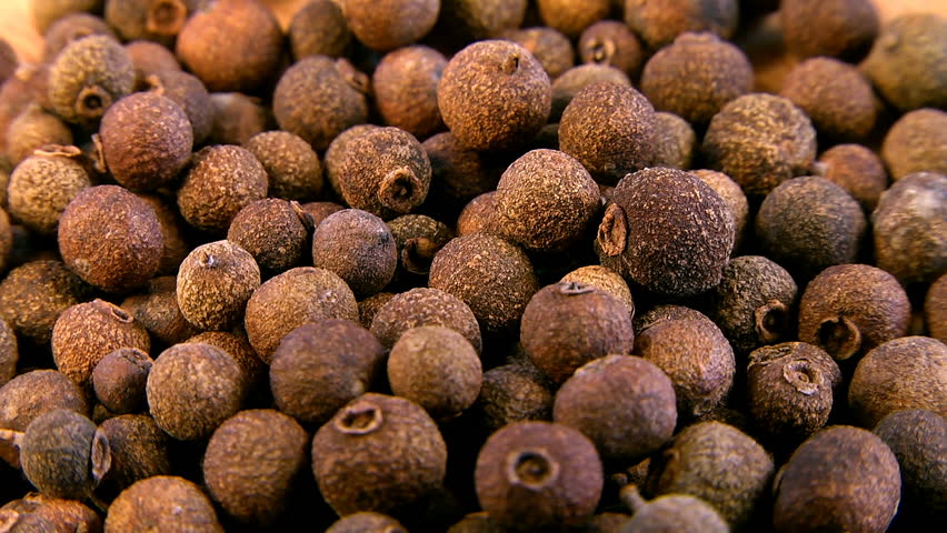 Header of allspice