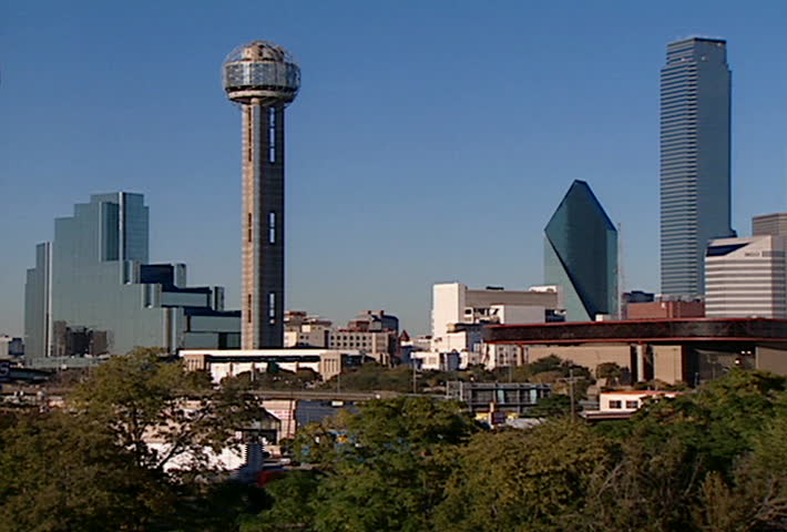 Dallas Skyline - pan