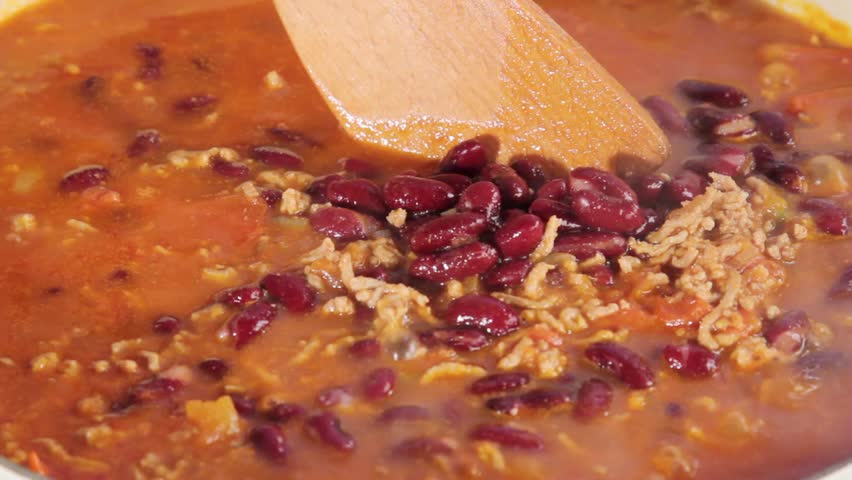 Stirring chilli con carne