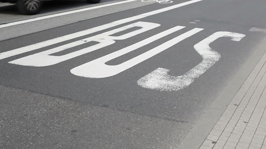 Bus lane, passing bus