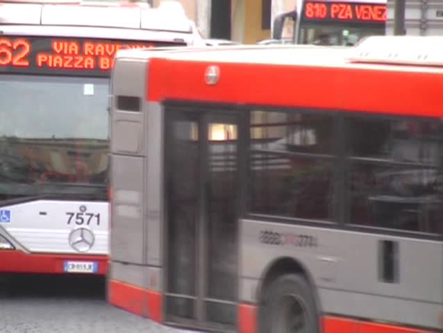 traffic in rome