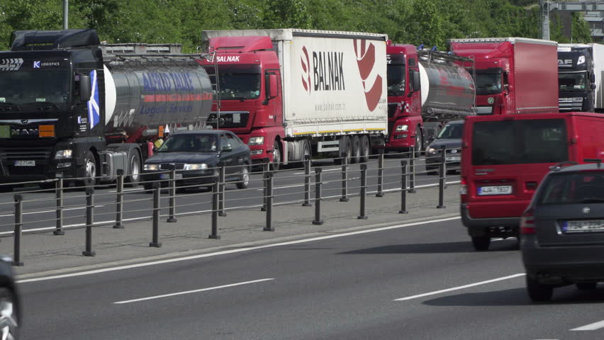 Header of tailback