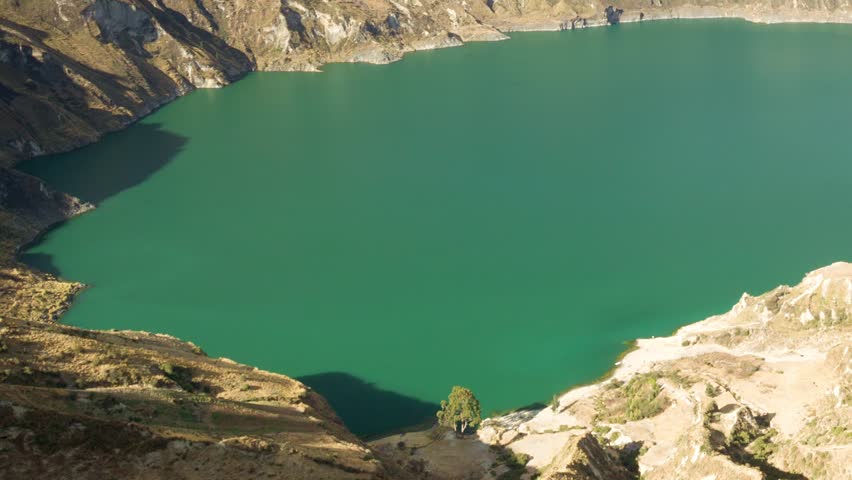 Boomerang camera fly over Quilota crater and returns,time lapse HD 