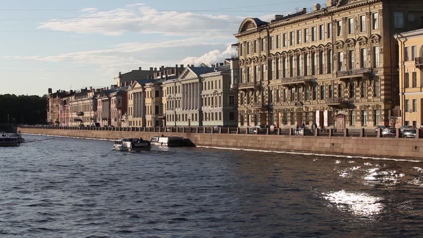 Pleasure boats Time lapse
Pleasure boats on the Fontanka River in Saint Petersburg, Time lapse

