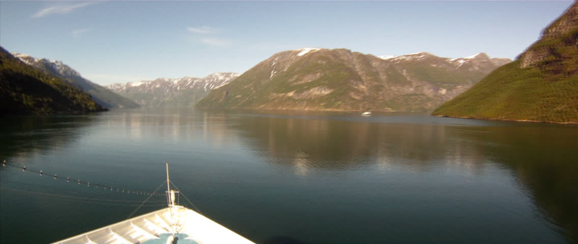 Cruising Fjord Time laps  