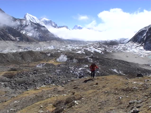 Trekker in the Gokyo valley, Everest region, Nepal.