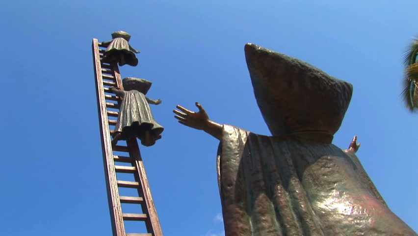 One of the iconic and signature statues along the water in Puerto Vallarta, Mexico