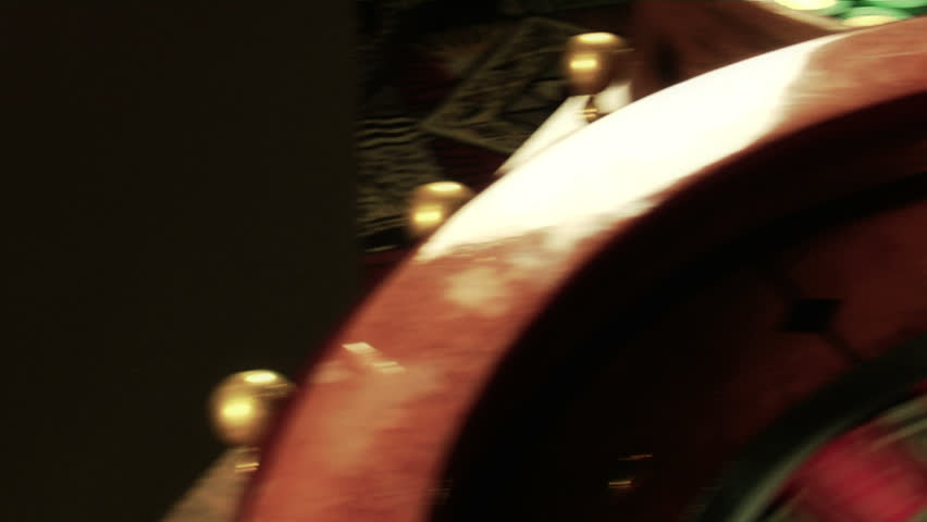 Roulette wheel with dealer