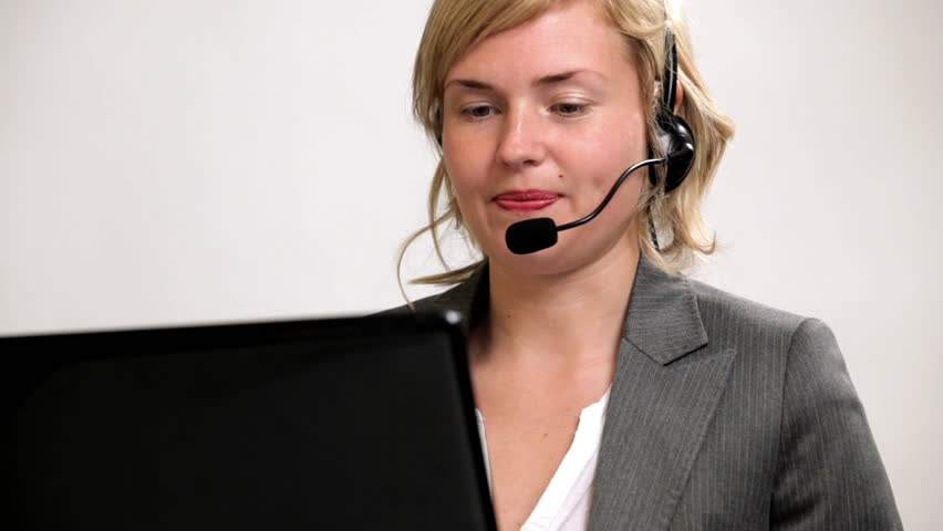 Girl in callcenter