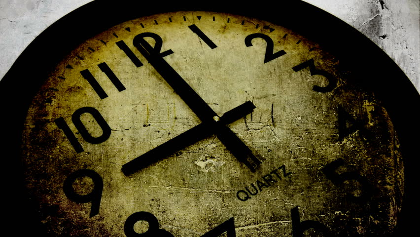 time lapse clock  going from nine to five 