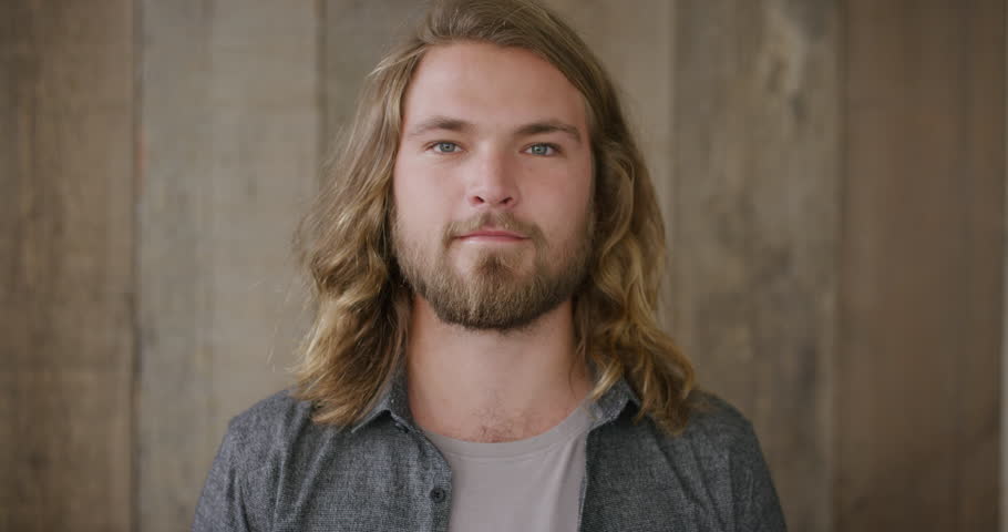 4k00 07portrait Of Attractive Young Blonde Man Looking At Camera