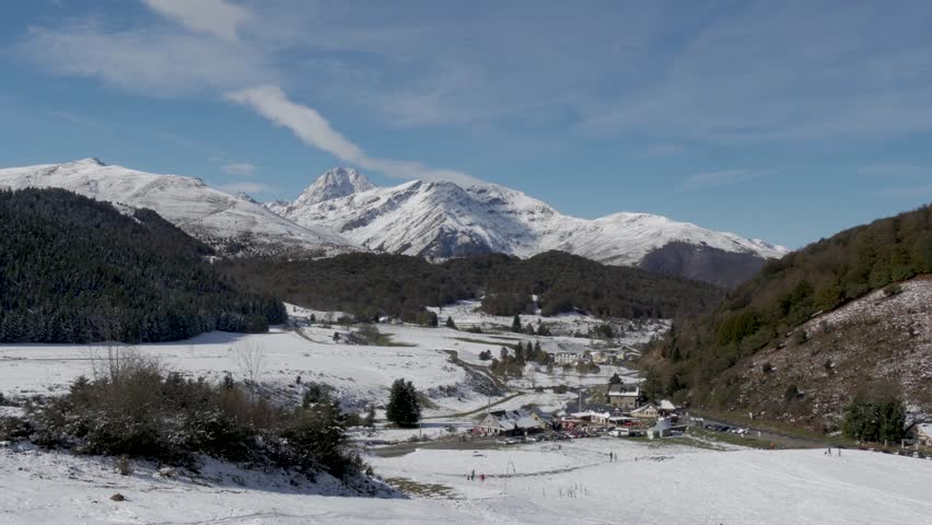 The snowy mountaintops of the Pyrenees image - Free stock photo ...