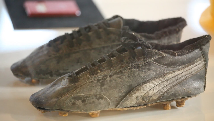 pele cleats