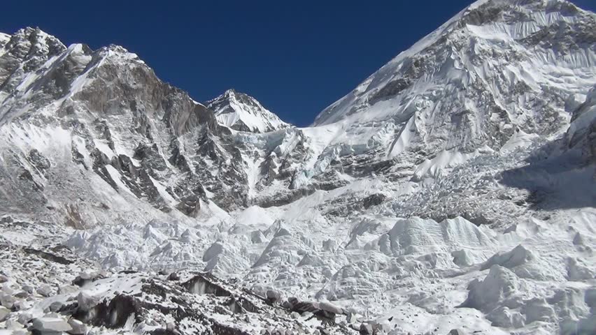 khumbu glacier