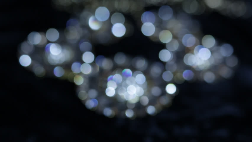 Header of collier