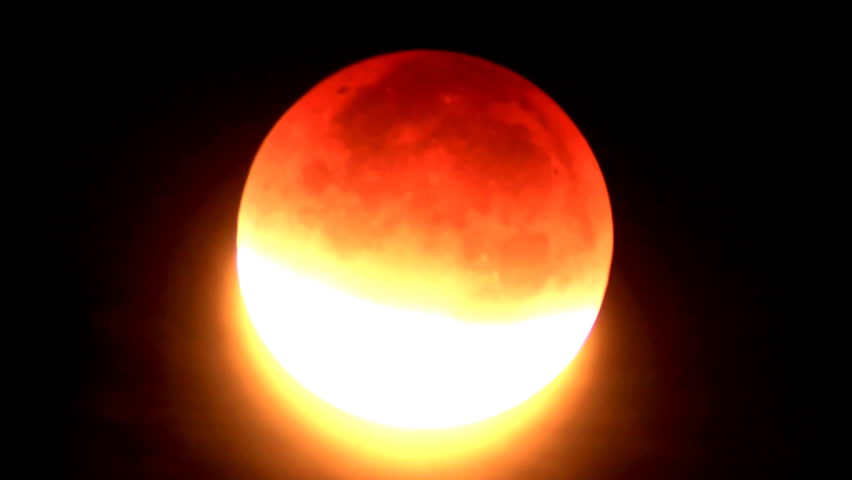 Realistic Solar Eclipse Simulation With Warm Air Distortion Stock ...