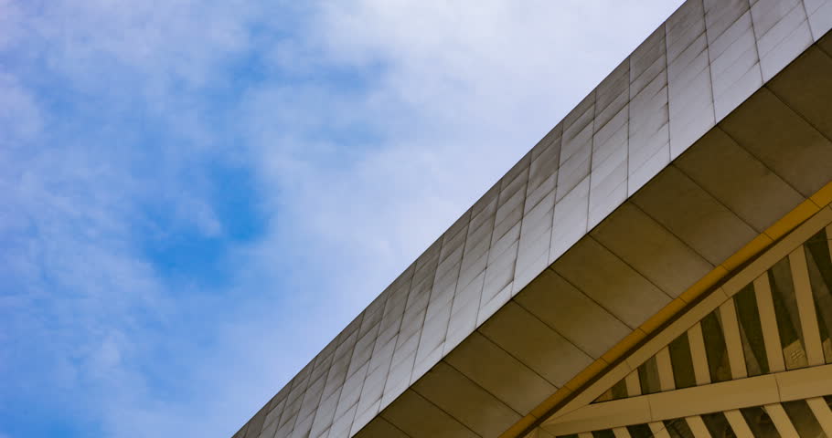 Header of eave