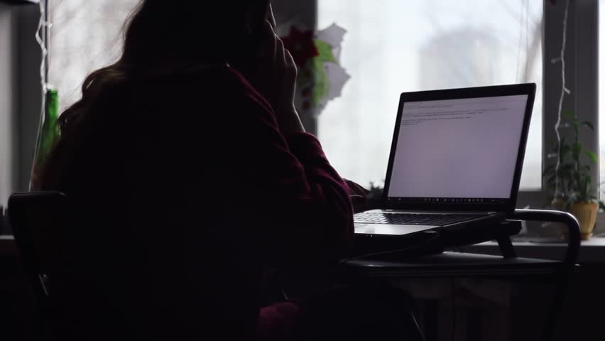 Cara Kerja Tim di Rumah untuk Orang Kantoran