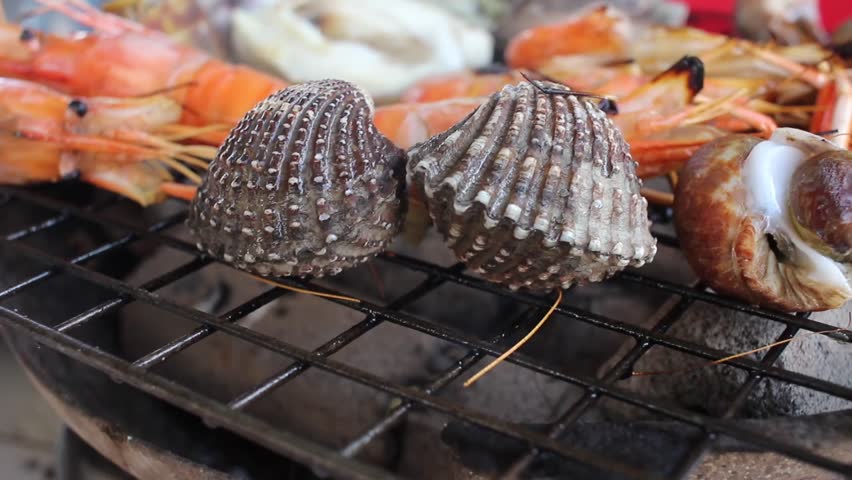 Header of cockle