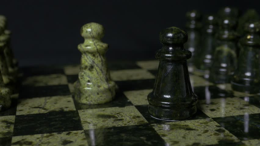 Пешка 3д модель. Король в шахматах. Игра белая пешка. Модель пешки. Белая ладья шахматы.