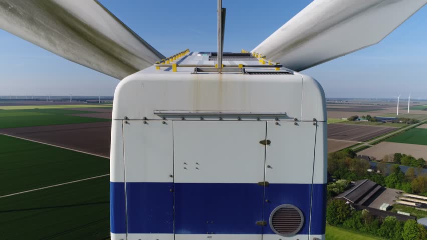 Header of aerofoil