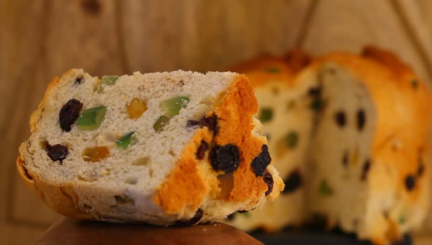 Header of panettone