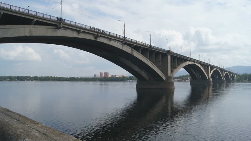 Afbeeldingsresultaat voor Arche bridge over Yenisei River in Krasnoyarsk