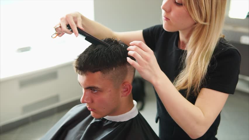 Young Man Getting Haircut By Stockvideos Filmmaterial 100 Lizenzfrei 28430485 Shutterstock