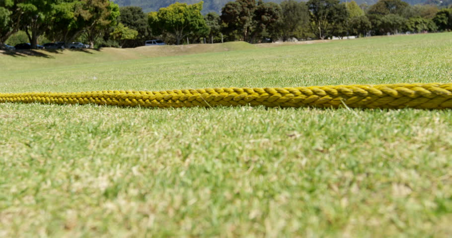 Header of fielder