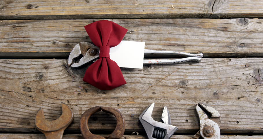 Header of plier