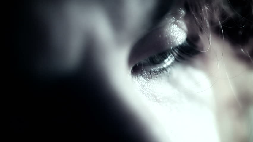 Znalezione obrazy dla zapytania sad woman