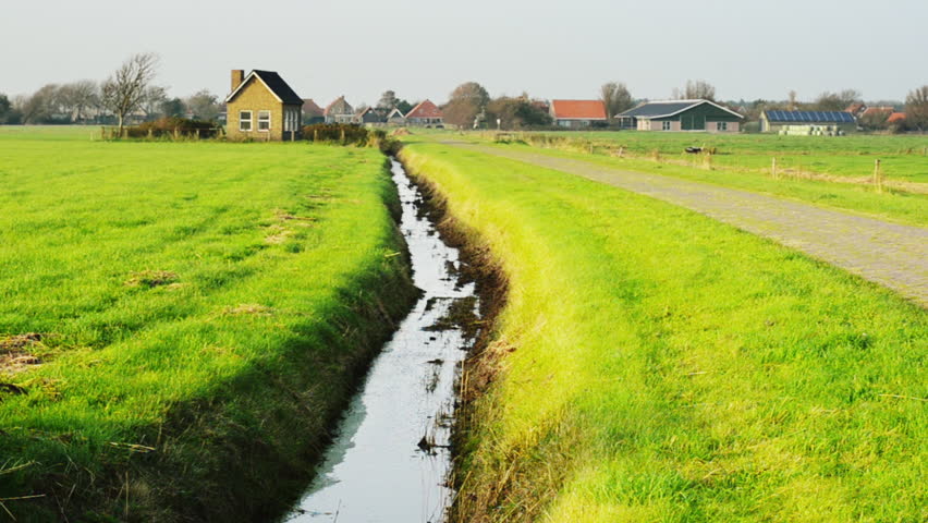 Header of polder
