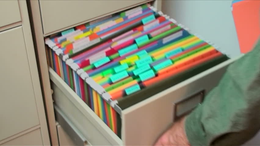 1920x1080 Businessman Opens Filing Cabinet Videos De Stock 100
