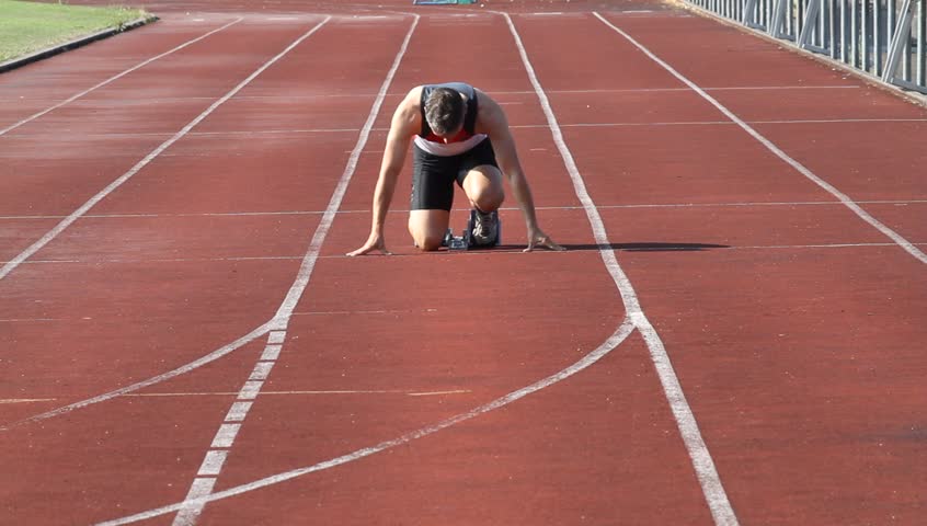 Take off run. Видео спринт. Sprint start. Red Running Race track. Field Runners Tesla.